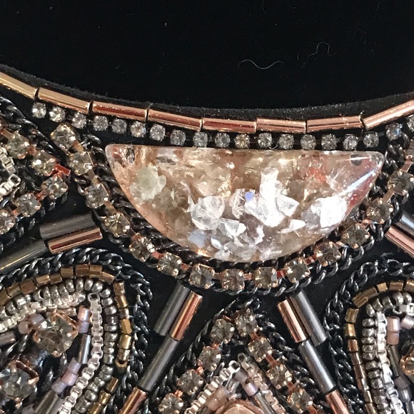 Stella And Dot Constantine Feather Statement Bib Necklace - Picture 6 of 9